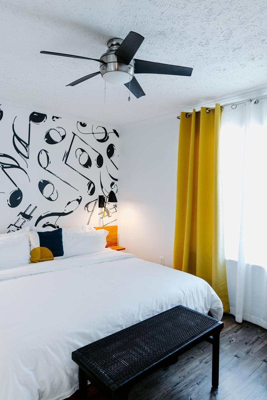 The Vinyl At Music Row - 1 Bedroom Apartment แนชวิลล์ ภายนอก รูปภาพ